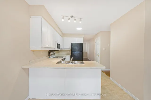 Additional image 12 of 74 Blue Lace Cres