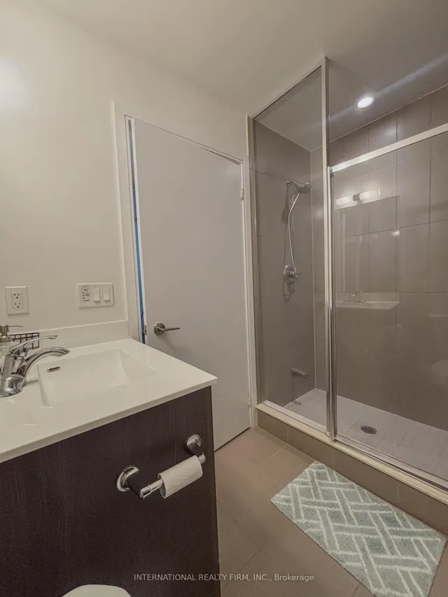 Additional image 10 of 255 Village Green Sq Unit 3104