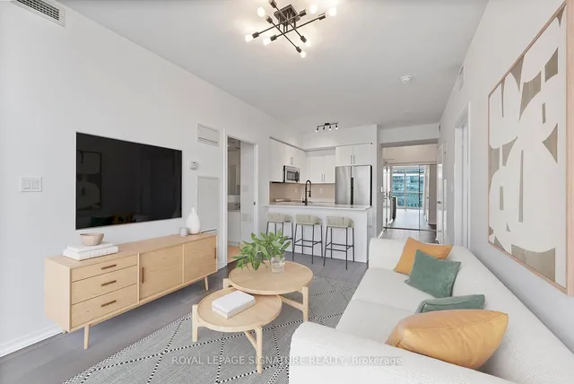 65 Bremner Blvd Unit 4101