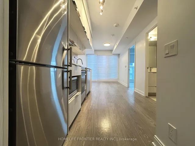 Additional image 6 of 181 Dundas St Unit 4015