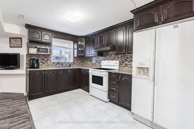 Additional image 40 of 47 Ribbon Dr