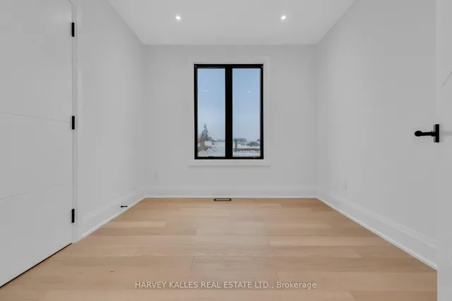 Additional image 34 of 681 Glencairn Ave