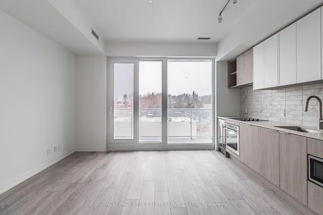 Additional image 11 of 2020 Bathurst St Unit 718