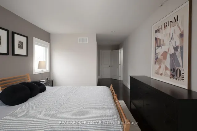 Additional image 19 of 23 Twenty Eighth St