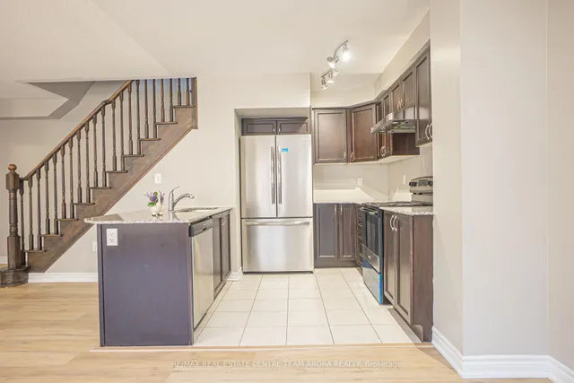 Additional image 9 of 200 Veterans Dr Unit 20