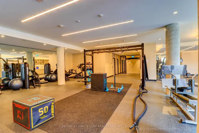 Additional image 29 of 2020 Bathurst St Unit 601