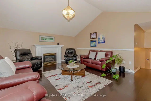 Additional image 27 of 243 Cresthaven Rd