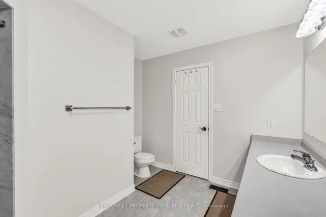 Additional image 33 of 8 Griffith Crt