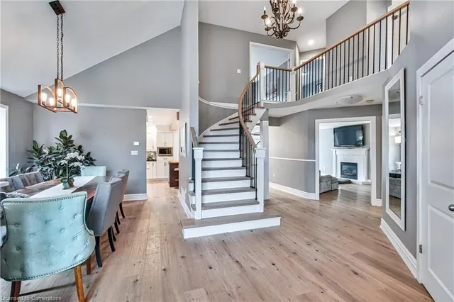 Additional image 5 of 27 Surrey Dr