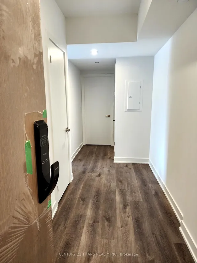 Additional image 3 of 370 Martha St Unit 910