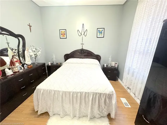 Additional image 21 of 186 East Ave