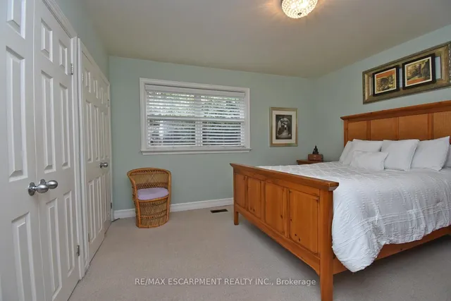 Additional image 23 of 733 Ashley Ave