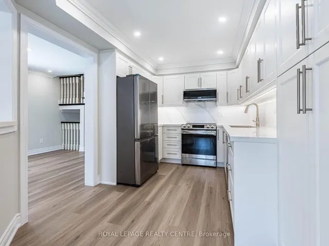 Additional image 7 of 455 Apache Crt Unit 62