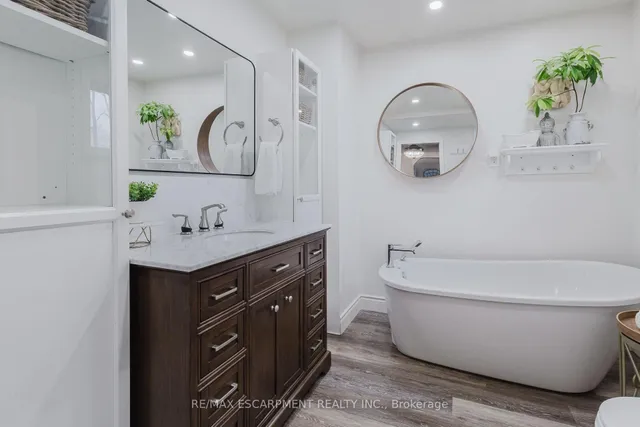 Additional image 16 of 1578 Brock Rd