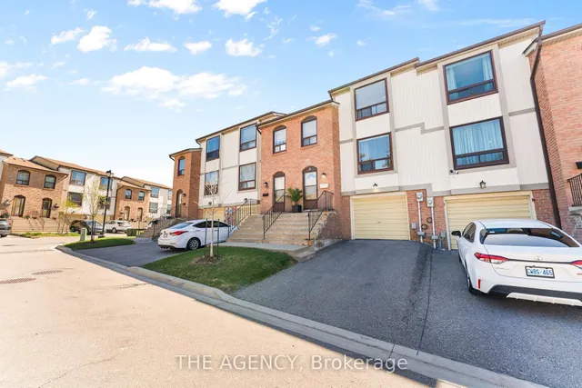 Additional image 3 of 35 McMullen Cres Unit 35