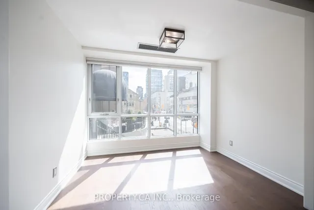 Additional image 10 of 55 Lombard St Unit 203