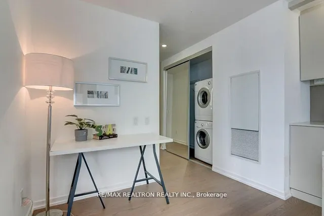 Additional image 8 of 101 Peter St Unit 603