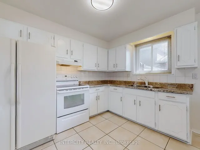 Additional image 13 of 26 Donnalyn Dr