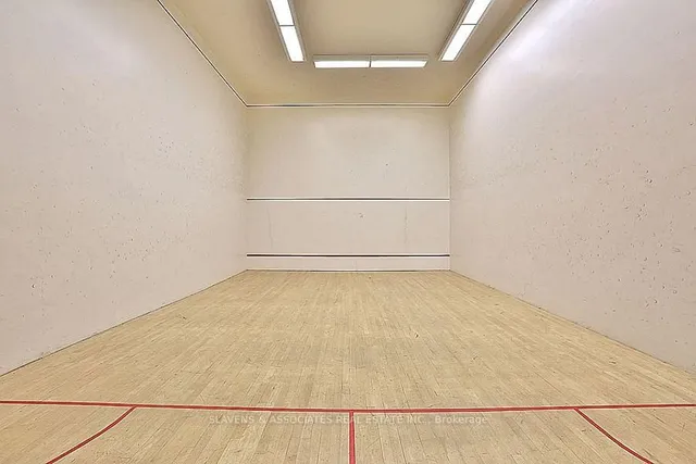 Additional image 35 of 360 Bloor St Unit 106