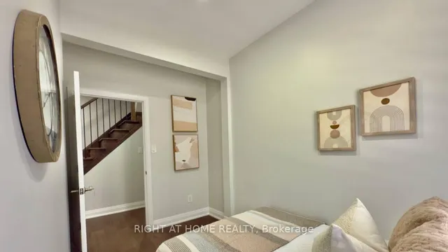 Additional image 28 of 23 Brock St