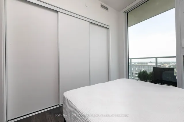 Additional image 22 of 33 Helendale Ave Unit 2110