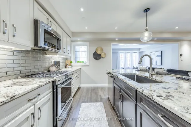 Additional image 8 of 1222 Rose Way Unit 70