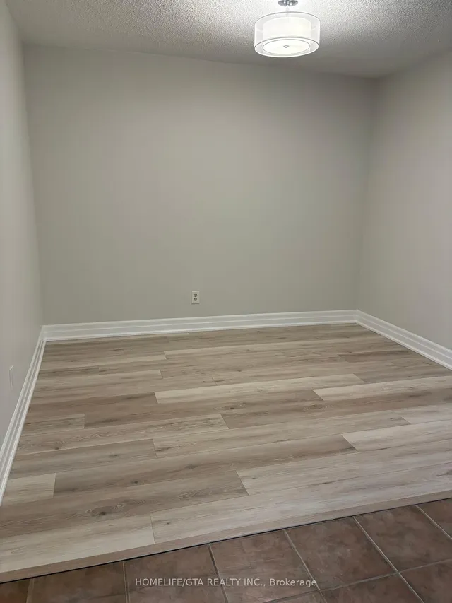 Additional image 3 of 225 Bamburgh Circ Unit 1912