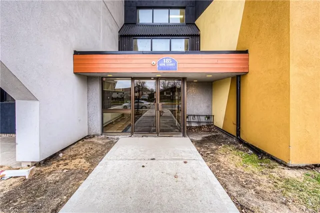 Additional image 26 of 185 Kehl St Unit 103