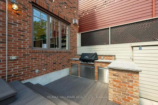 Additional image 32 of 69 Hillside Dr