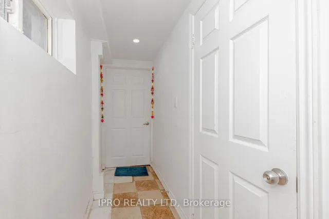 Additional image 29 of 3299 Etude Dr