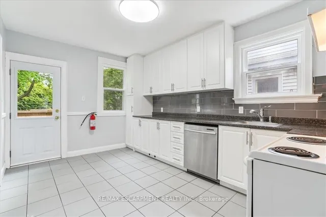 Additional image 8 of 1160 King St