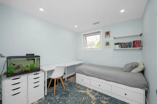 Additional image 32 of 615 Sheraton Rd