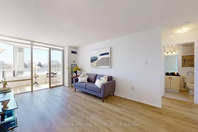 Additional image 3 of 330 Alton Towers Circ Unit 210