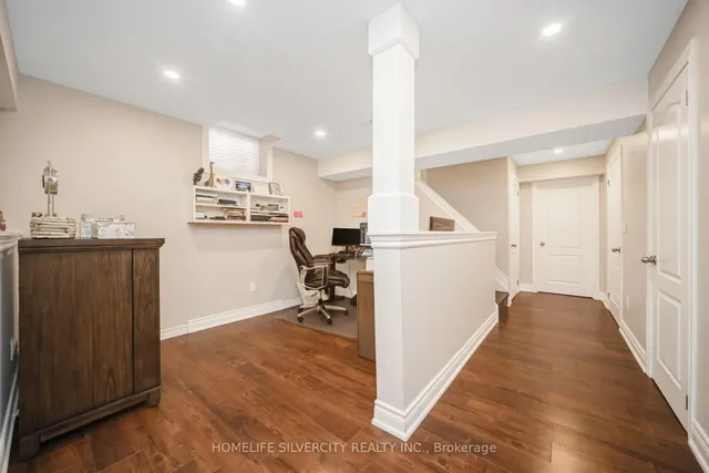 Additional image 11 of 3192 Sorrento Cres