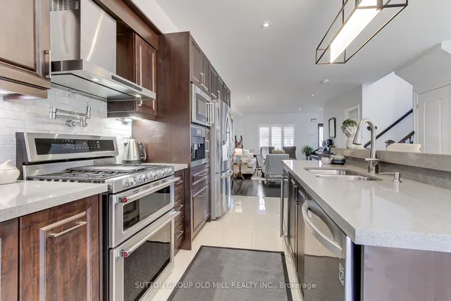 Additional image 8 of 25 Savoy Ave