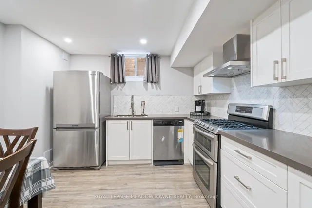 Additional image 37 of 5 Beacon Hill Dr