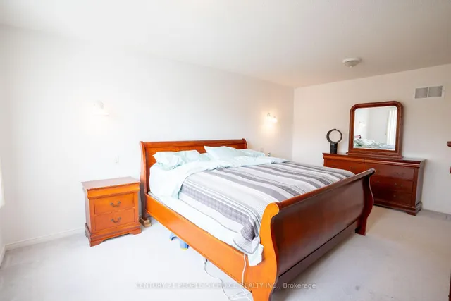 Additional image 30 of 24 Tobosa Tr