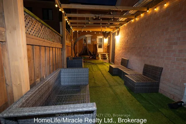 Additional image 20 of 1827 Appleby Line