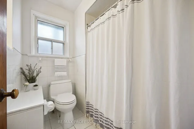 Additional image 12 of 3 Harefield Dr