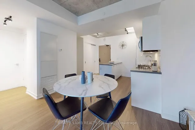 Additional image 10 of 195 McCaul St Unit 1603