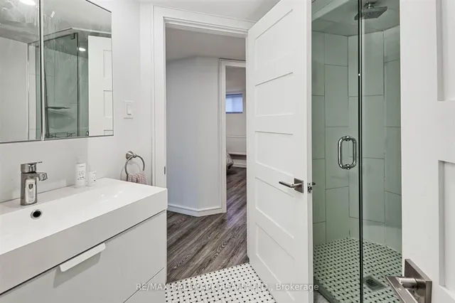 Additional image 37 of 127 Cottingham St