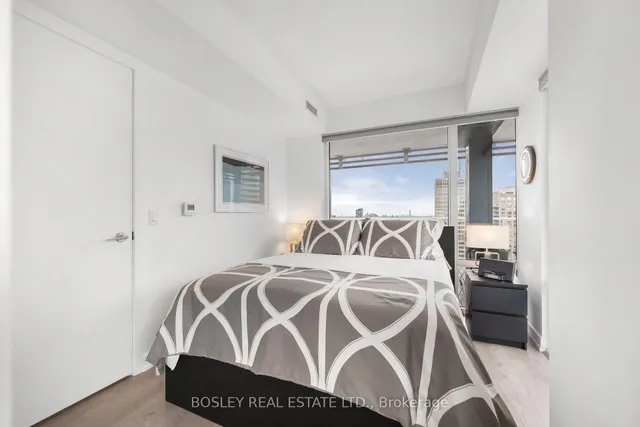 Additional image 21 of 18 Maitland Terr Unit 2107