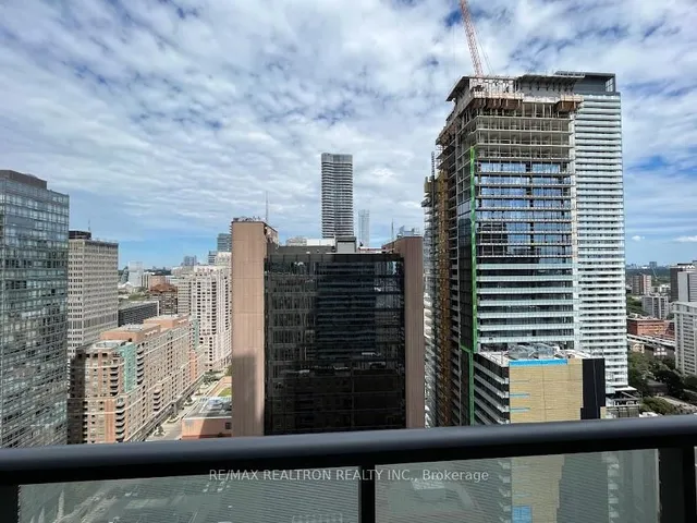 Additional image 27 of 15 Grenville St Unit 2706