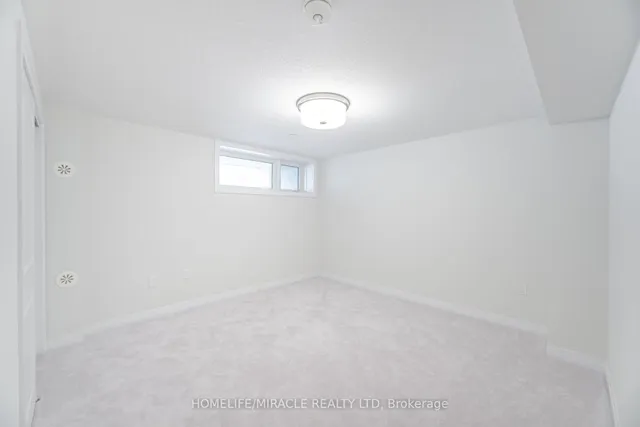 Additional image 17 of 15 Fieldridge Cres Unit unit 1