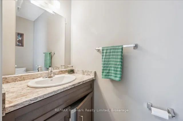 Additional image 13 of 399 Greenfield Ave