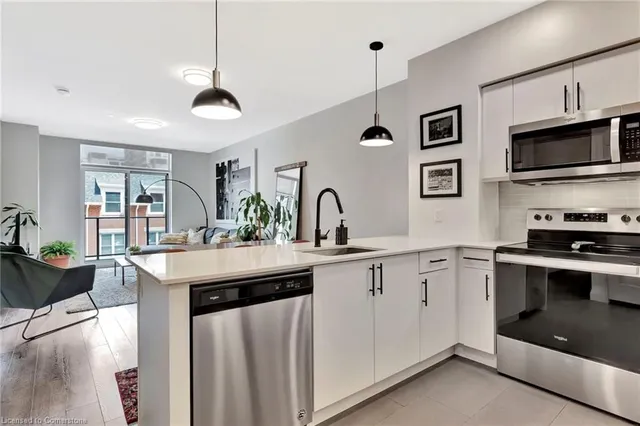 Additional image 5 of 399 Queen St Unit 217