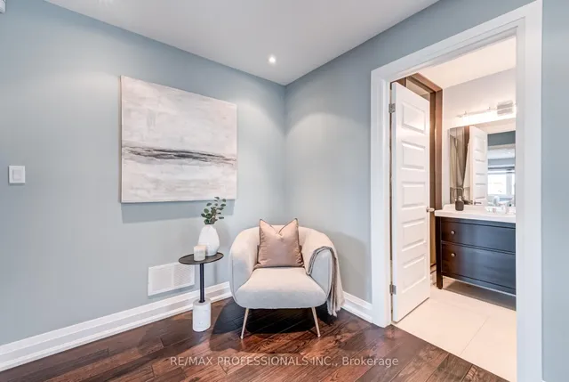 Additional image 22 of 372 Silverthorn Ave