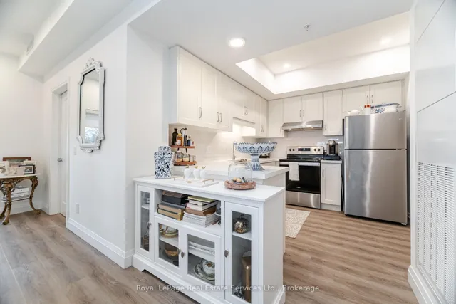 Additional image 10 of 30 Hamilton St Unit 205