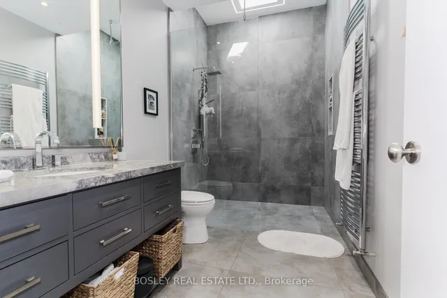 Additional image 35 of 42 Logan Ave