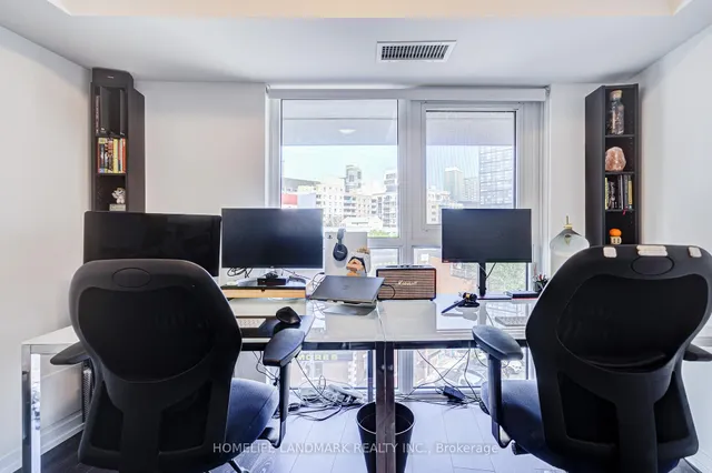 Additional image 31 of 219 Dundas St Unit 609